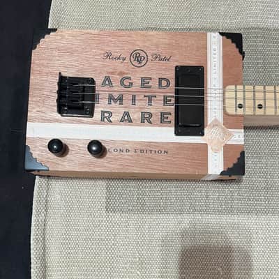 Cigar Box Guitar, 3-String Electric, ALR HT image 2