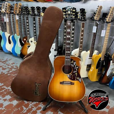 Gibson   Hummingbird Original Heritage Cherry Burst image 4