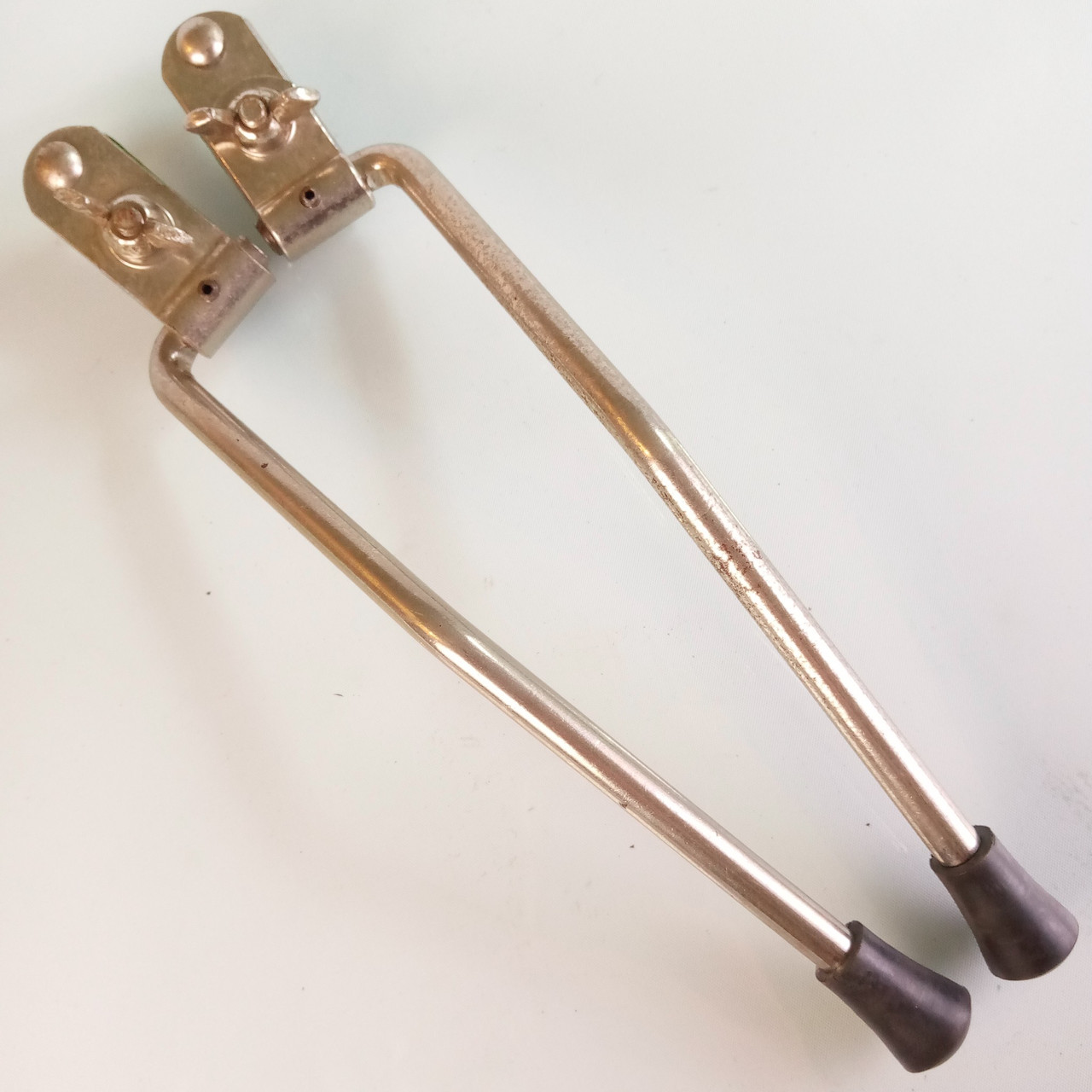 WFL Gull Wing Bass Drum Spurs Pair 2x Legs Nickel Vintage 50s Ludwig Mount#1305 — main photograph