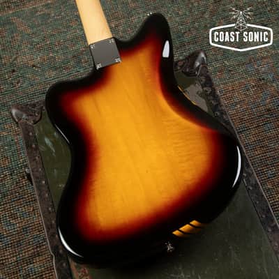 2025 Fender Traditional 60's Competition Jazzmaster Made in Japan Sunburst image 9
