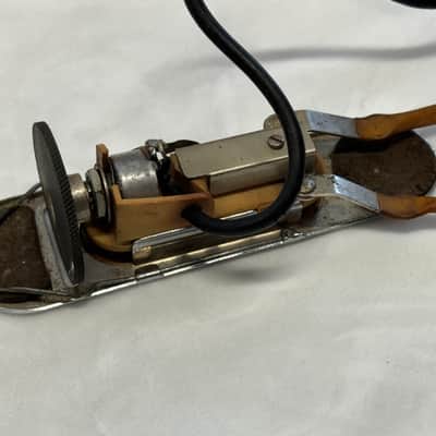 Vintage ‘50s DeArmond RHC-B Soundhole Pickup image 6