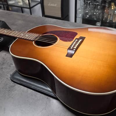 Gibson J-45 Custom 1 of 40 Quilt Bubinga USA Custom Shop J45 Quilted Figured Limited Edition Honeyburst Acoustic Guitar LR Baggs image 9