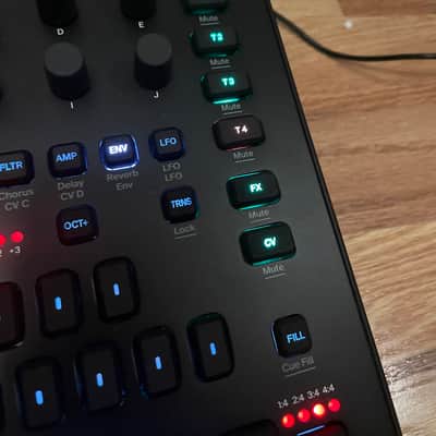 Elektron Analog Four MKII 4-Voice Tabletop Analog Synthesizer 2020 - Present - Black image 14