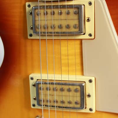 Vintage 1970's Made-In-Japan Univox LP Style Singlecut Electric Guitar in Sunburst Finish image 8