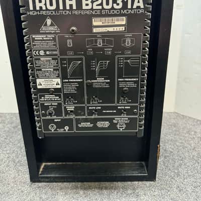 Behringer Truth B2031A 8.75" Powered Studio Monitors *Pair* 2004 - Present - Black image 11