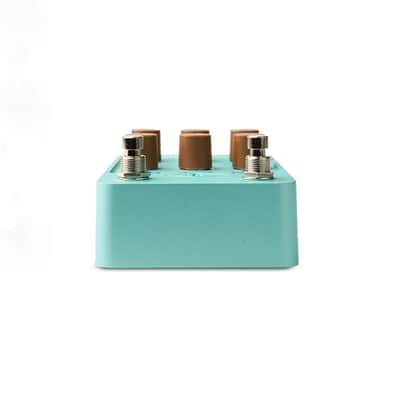 Universal Audio DEL-VERB Ambience Companion Reverb and Delay Pedal image 2
