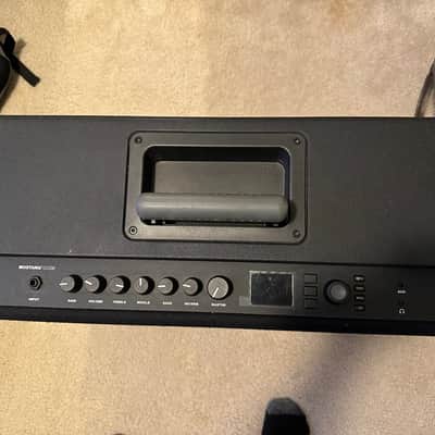 Fender Mustang GT 200 200-Watt 2x12"  2017 - 2018 - Black image 2