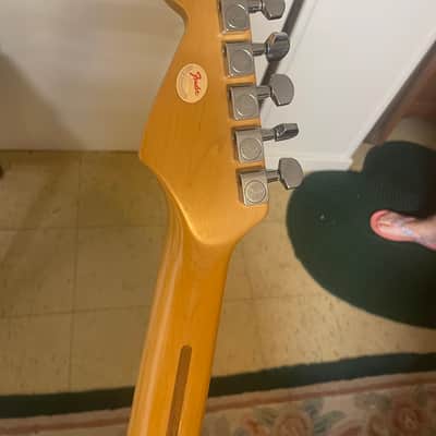 Fender American Standard Stratocaster with Maple Fretboard 1996 - 1997 - Vintage White image 6