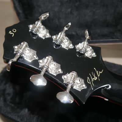Knaggs Patuxent T3 2021 Black with pink binding image 7