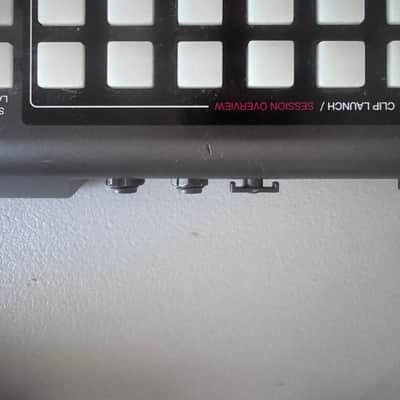 Akai APC40 2010s - Black image 4