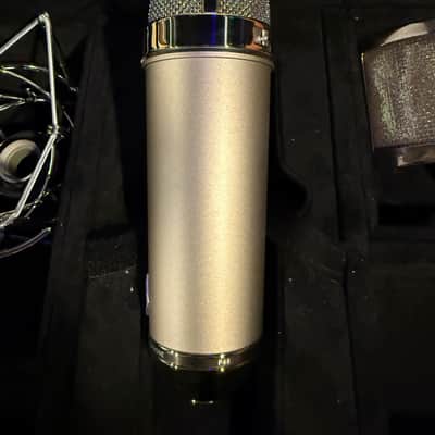 Neumann U87 AI 40th Anniversary Collectors Edition U87 Condenser Microphone 2007 image 6