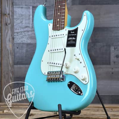 Mint Fender Vintera  III Early 60s Stratocaster - Seafoam Green with Gigbag image 12