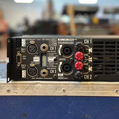 QSC PL236 PowerLight 2 3600 Watt Dual Channel Professional