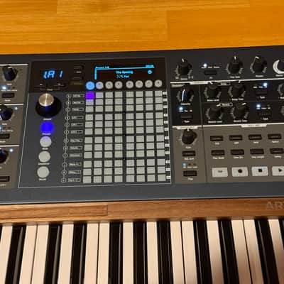 Arturia PolyBrute 61-Key Synthesizer image 9