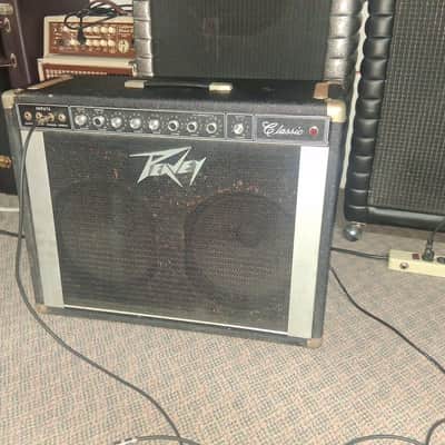 Peavey Classic 100 Series 50-Watt 2x12" Guitar Combo 1976 Fully Serviced image 2
