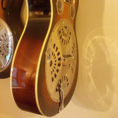 Regal RD-40VS, Resophonic Studio Series Top Model , Acoustic Blues/ Bluegrass, Square-Neck Spider Bridge, Single Cone Resonator, Lap Slide/Dobro Guitar. image 4