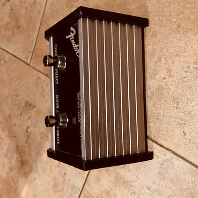 Fender Hot Rod DeVille 212 3-Channel 60-Watt 2x12" Guitar Combo 1996 - 2001 - Black image 19