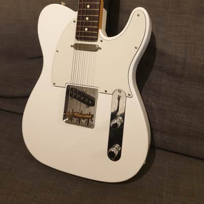Fender MIJ Hybrid II Telecaster AW image 9