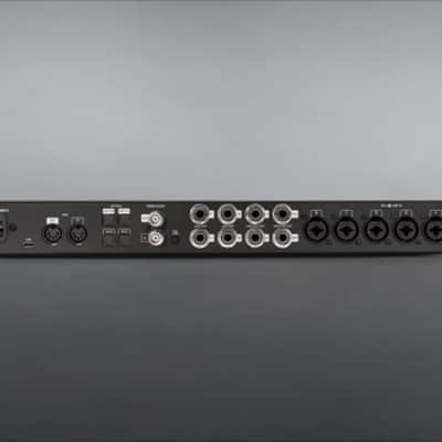 Universal Audio Volt 876 USB Recording Studio image 3