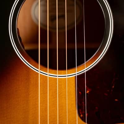 Gibson L-00 Special Acoustic/Electric Guitar - Vintage Sunburst with Premium Soft Shell Case - B-Stock image 11
