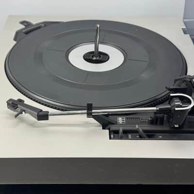 Vintage Realistic LAB-79 Turntable BSR Radio Shack Working Condition image 6