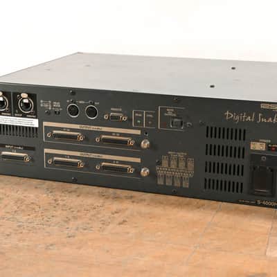 Roland S-4000H Digital Snake 32 x 8 Front of House Unit CG01R4F image 1