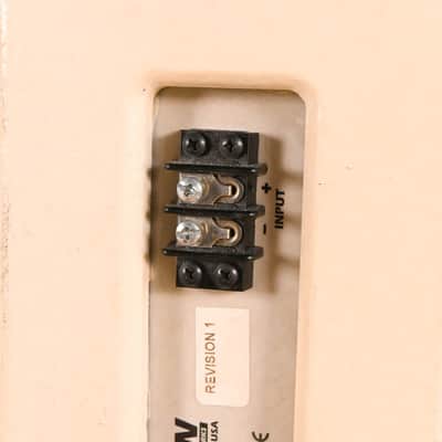 EAW UB52 Two-Way Full-Range Loudspeaker - White (PAIR) CG01XJ1 image 5