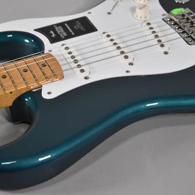 Fender Vintera II '50s Stratocaster Ocean Turquoise w/Gig Bag image 8