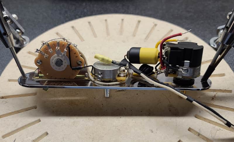 Tribute Telecaster Control Plate / Split-coil Neck Humbucker - Chrome image 1