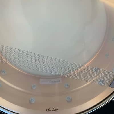 Ludwig LB552T-B Polished Bronze-Phonic 6.5x14 Snare Drum w/ Tube Lugs image 9