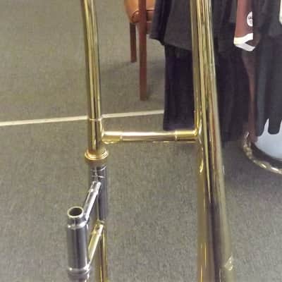 Bach TB300 G49892 Tenor Trombone Outfit image 7