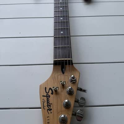Squier affinity series stratocaster image 8