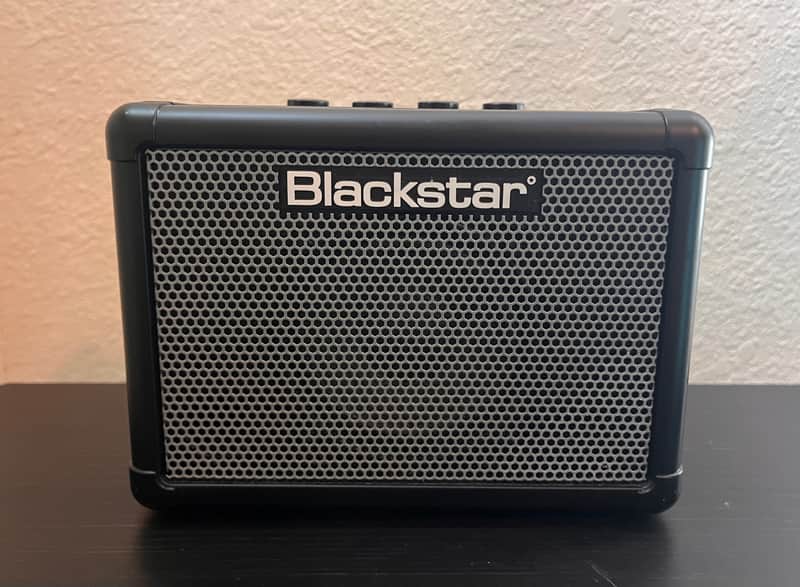 Blackstar Fly 3 Bass 3-Watt 1x3" Battery-Powered Mini Bass Combo 2016 - Present - Black image 1