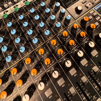 TASCAM Model 12 Multitrack Recorder / Mixer / USB Interface 2020 - Present - Black with Wood Cheeks image 6
