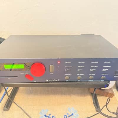 Waldorf Microwave Rackmount Wavetable Synthesizer 1989 - Blue image 1