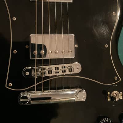 Gibson SG Standard 2009 Black Solid Body Electric Guitar (like new) comes with new Gibson padded  gigbag and Strap, SG serial#004191371 image 12