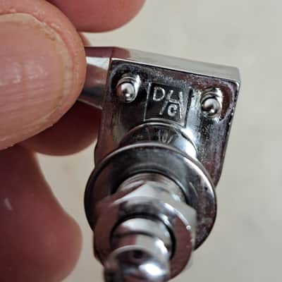 Charvel MIM Pro Mod So Cal Tuners Tuning Pegs 6 In-line Dual Pin & 2 String Trees- Chrome Finish image 10