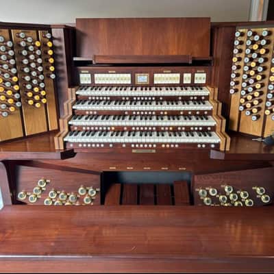 Johannus MONARKE II 2000 - WOODEN image 1