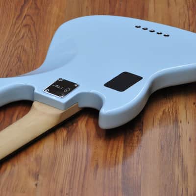 Sire Marcus Miller V3-2nd 5 - Sonic Blue image 17