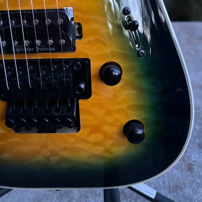 Jackson Professional Plus Series Soloist SLA3Q 2025 - Amber Blue Burst image 8