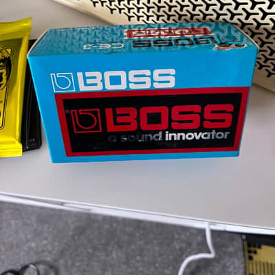 1986 Boss CE-3 Chorus guitar pedal - made in Japan - Boxed image 6