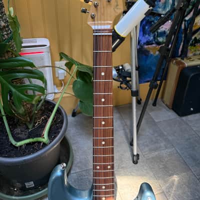 Fender Vintera '60s Stratocaster image 5