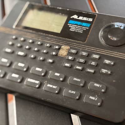 Alesis SR-16 16-Bit Stereo Drum Machine (1992)