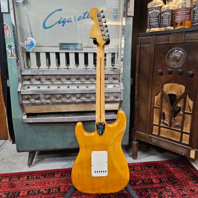 1975 Fender Stratocaster  Natural image 11