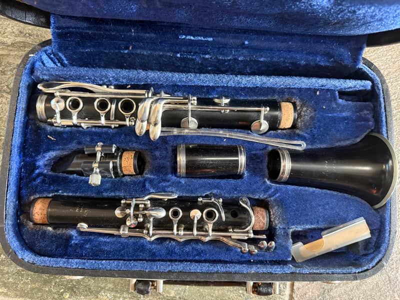 Buffet Crampon E11 wood Clarinet. Made in Germany image 1