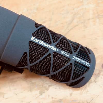 Earthworks SV33 True Cardioid Condenser Microphone w/Shockmount & Case image 3