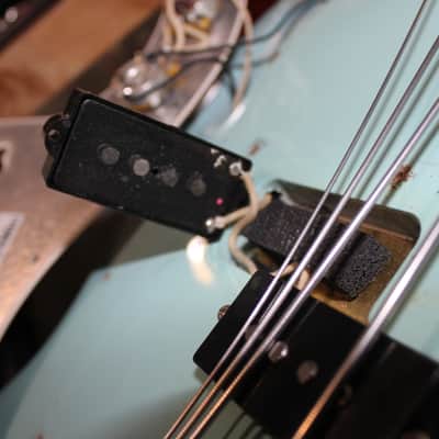 Fender AVRI 1960 P-Bass - Daphne Blue image 20