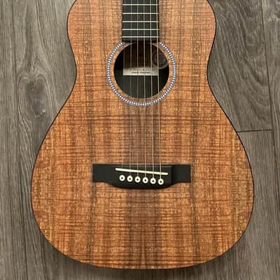 Martin LXK2 Little Martin 2003 - 2019 - high pressure laminate finish image 1