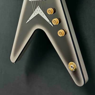 Dean - USA - ML - Patents Pending - Reverse Silverburst - DiMarzio Super Distortion Zebra Pickups - Silver Hardware - OHSC - Call for Best Price !!! image 3