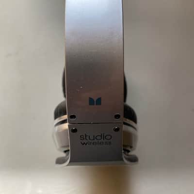 Beats by Dre Studio Monster Wireless Headphones image 3